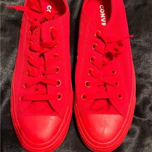 Brand new red converse 8-1/2 women’s 6-1/2 men
